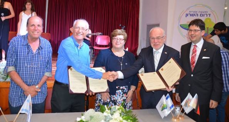 30 שנה לכינון ברית ערים תאומות דרום השרון - נויוויד