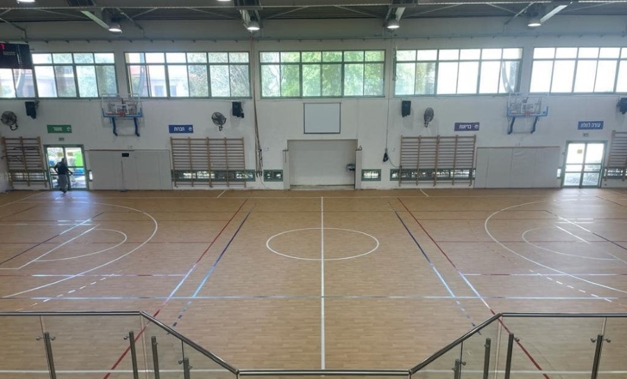 אולם ספורט מחודש בית חינוך ירקון