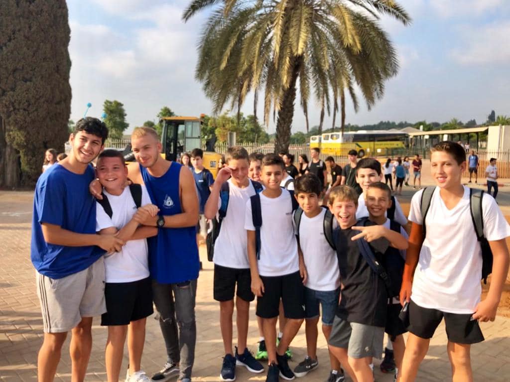 תלמידי תיכון בדרום השרון