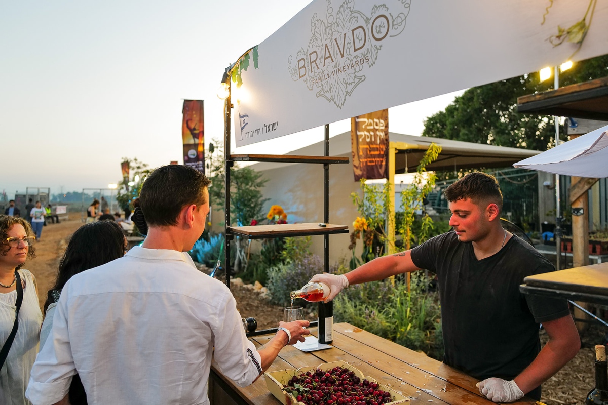 תמונה מאירוע אשר התקיים בחווה החקלאית בדרום השרון