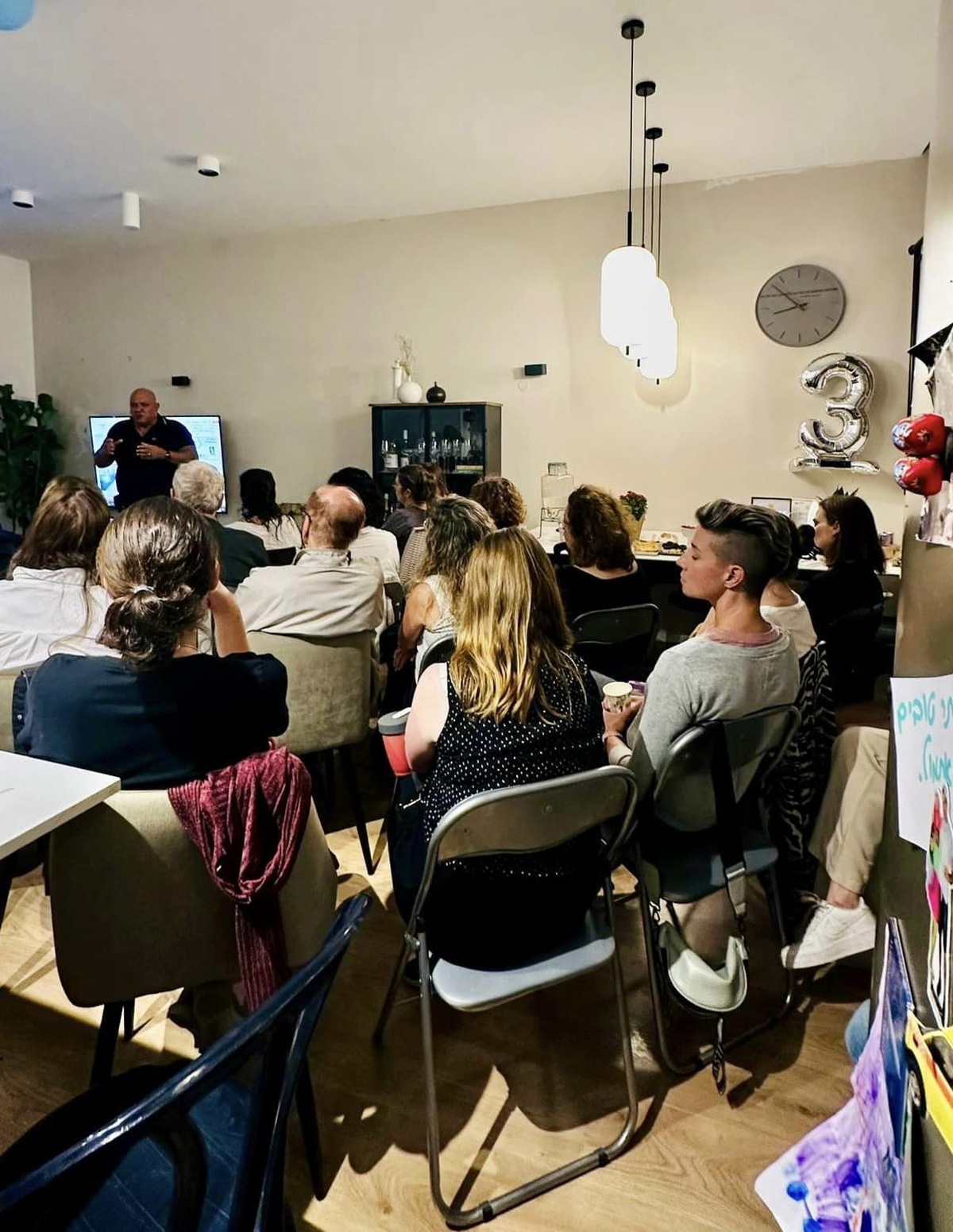 תמונות מארועי זיכרון בסלון בדרום השרון