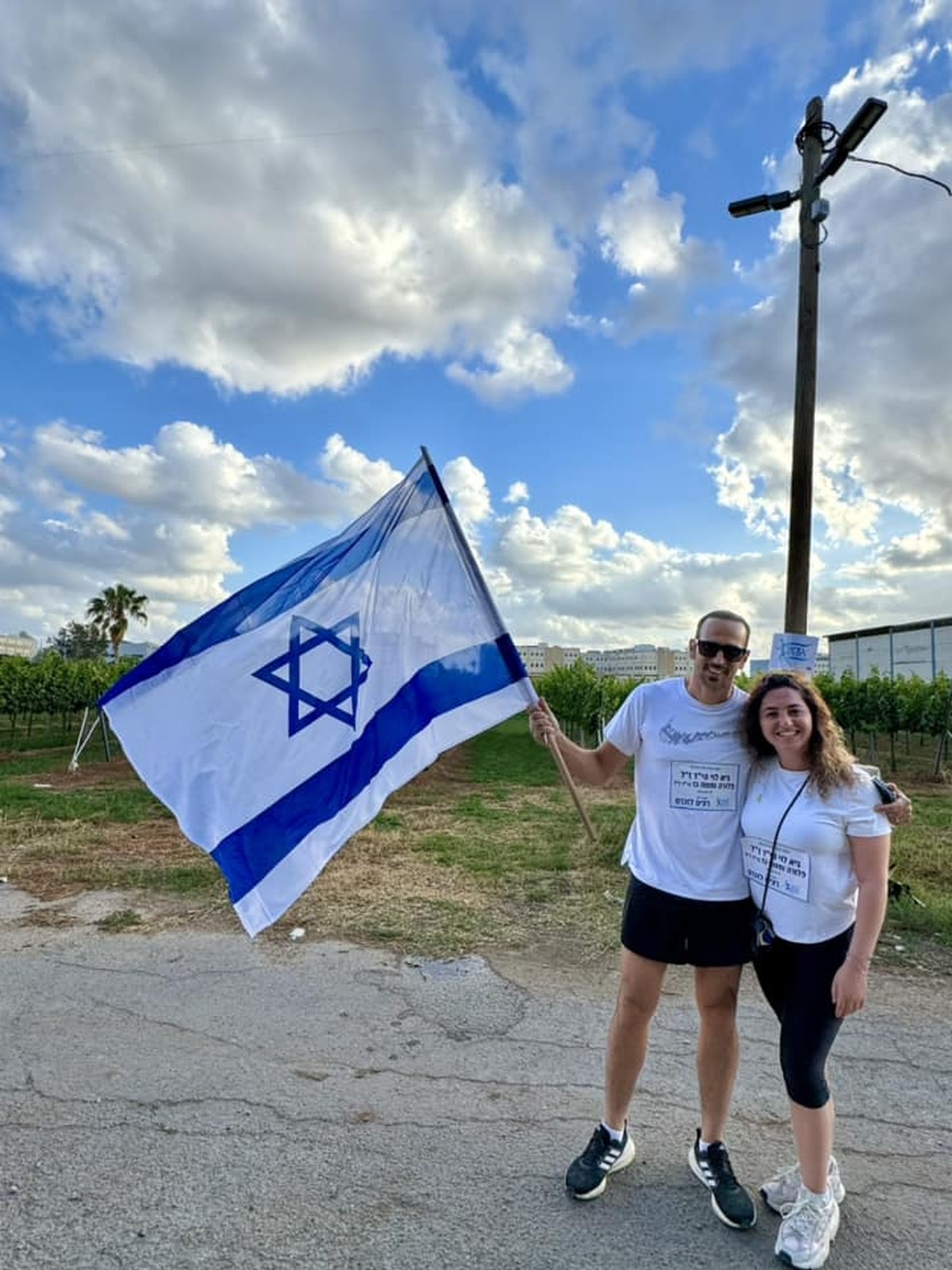 תמונות מרצים לזכרם.ן בדרום השרון