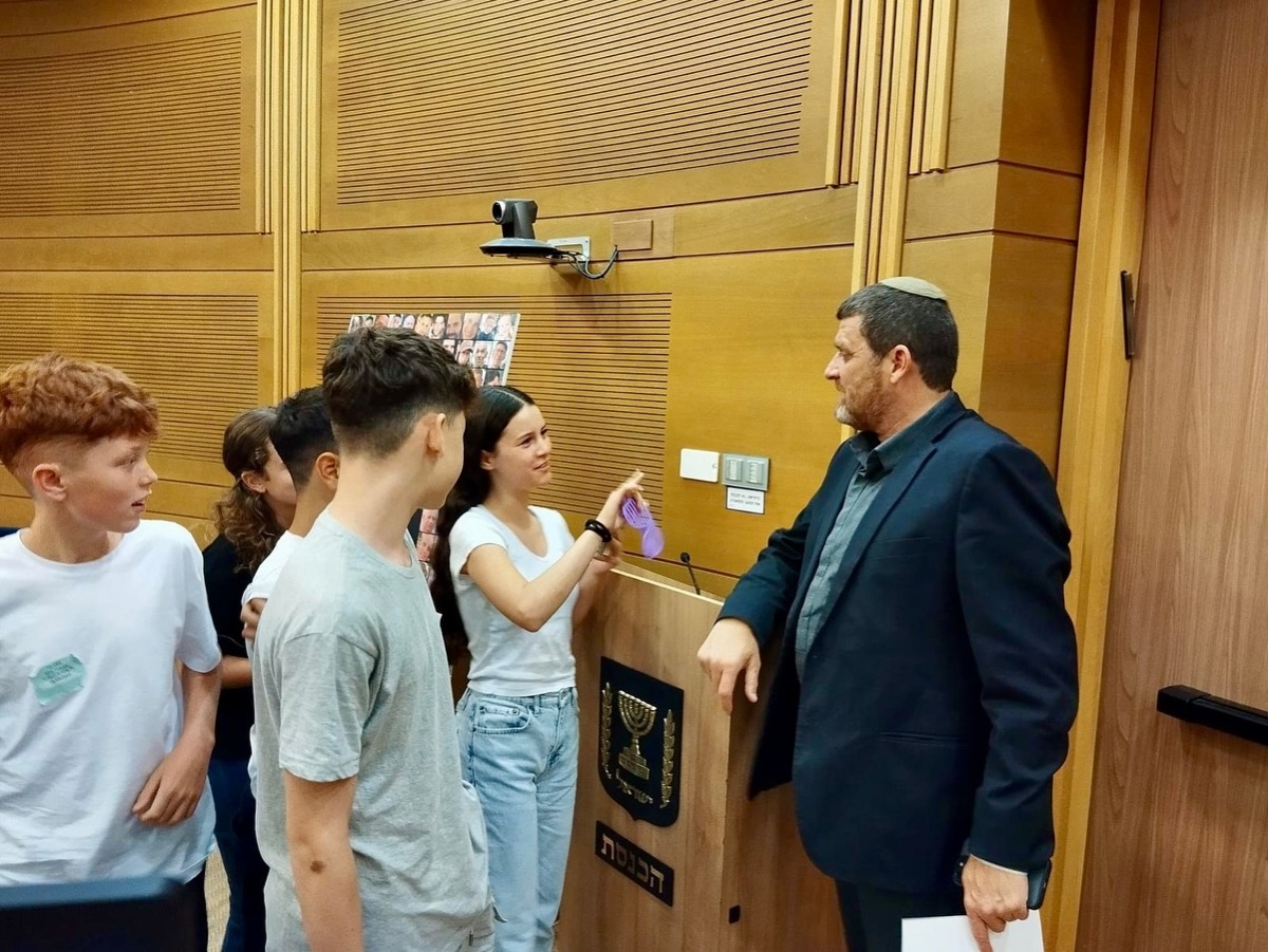 ​​​​​​​תמונות מביקור תלמידי חטיבת הנעורים בכנסת ישראל