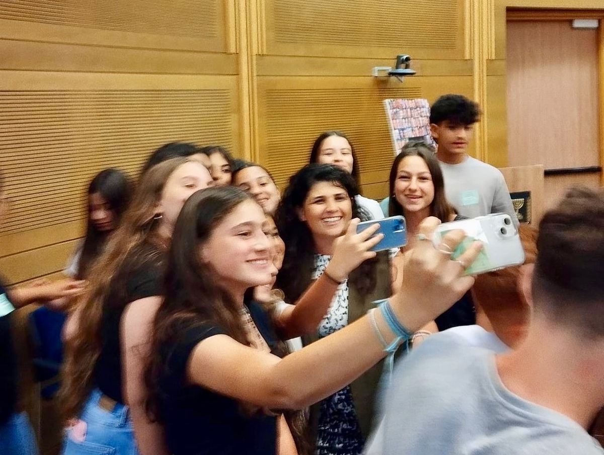 ​​​​​​​תמונות מביקור תלמידי חטיבת הנעורים בכנסת ישראל