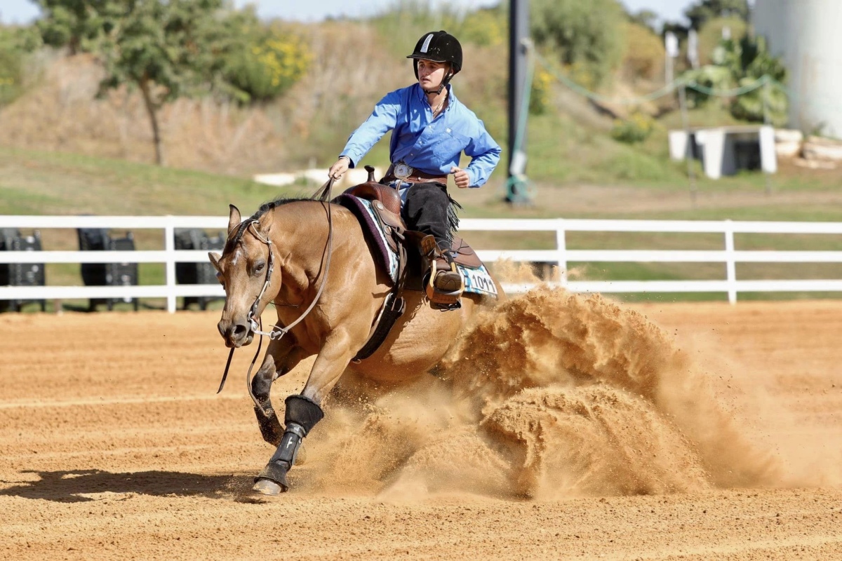 תמונות של עידן מתחרות הרכיבה