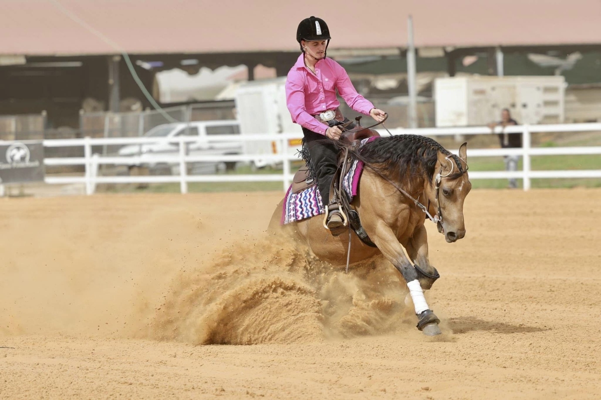 תמונות של עידן מתחרות הרכיבה