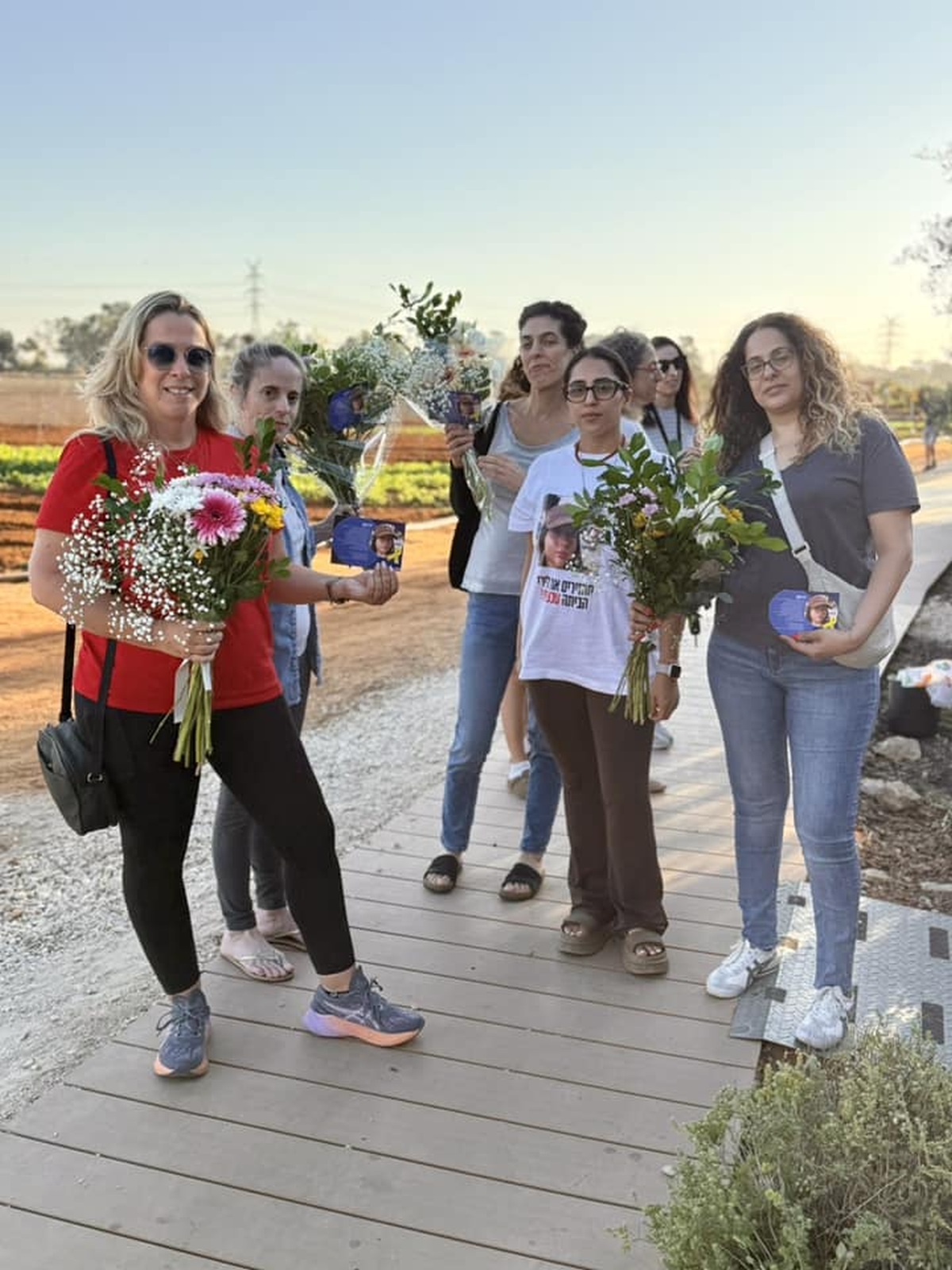 תמונות מארוע אשר נערך למען החטופים והחטופות בחווה החקלאית בדרום השרון