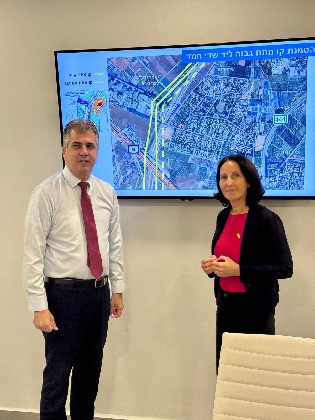 מקדמים אנרגיה ירוקה - פגישה עם שר האנרגיה אלי כהן