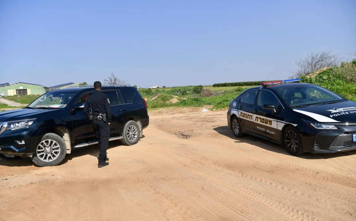 תמונת ניידת ממבצע האכיפה בדרום השרון