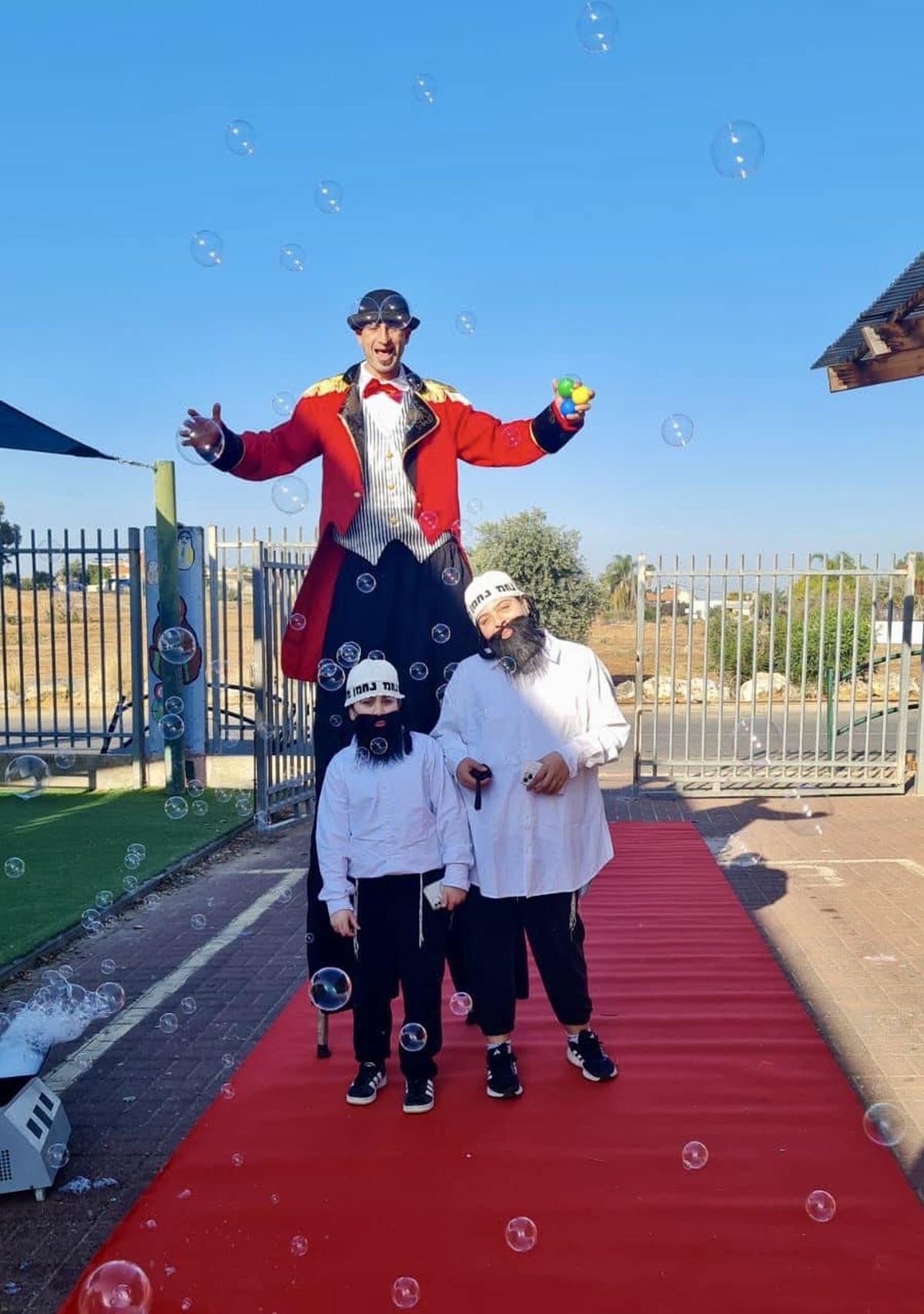 תמונות מחגיגות פורים היום בבתי הספר וגני הילדים שלנו