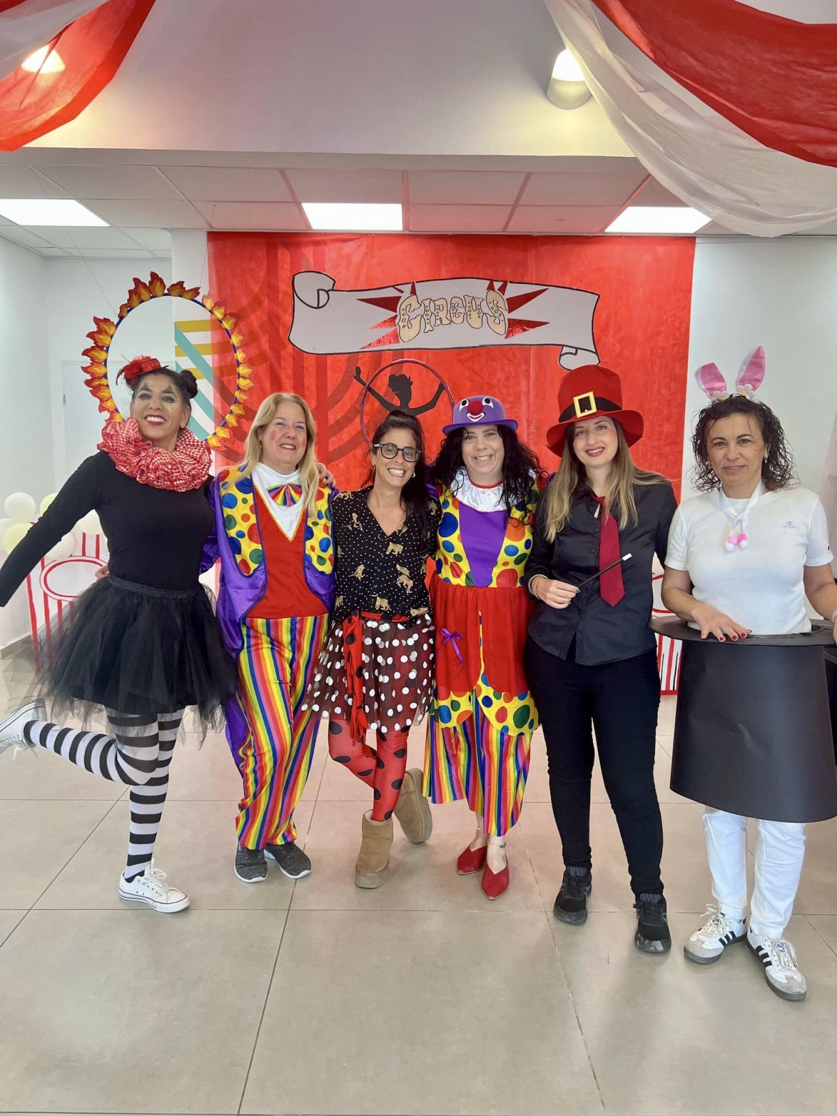 תמונות מחגיגות פורים היום בבתי הספר וגני הילדים שלנו