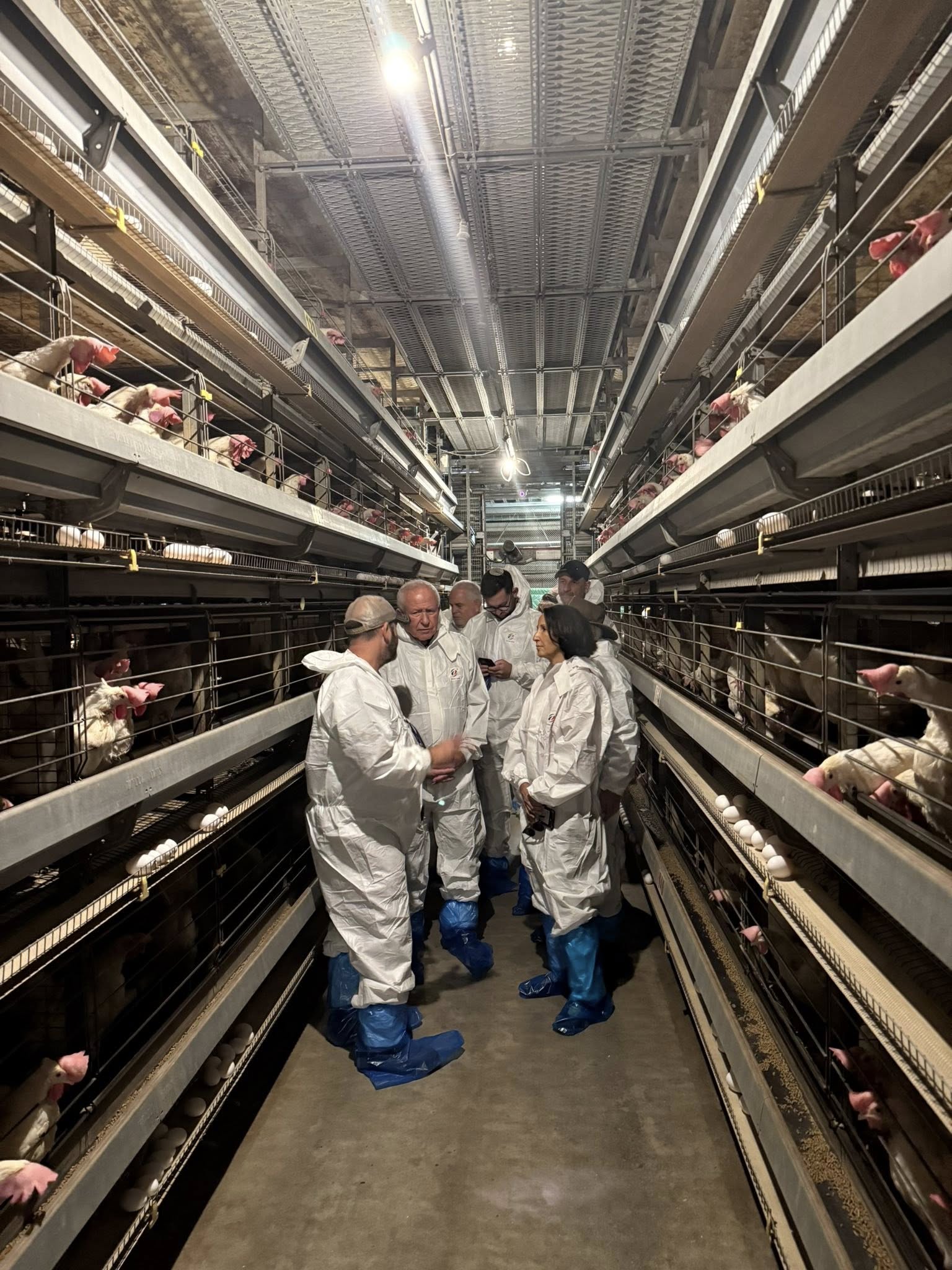 תמונות מביקור שר החקלאות בדרום השרון