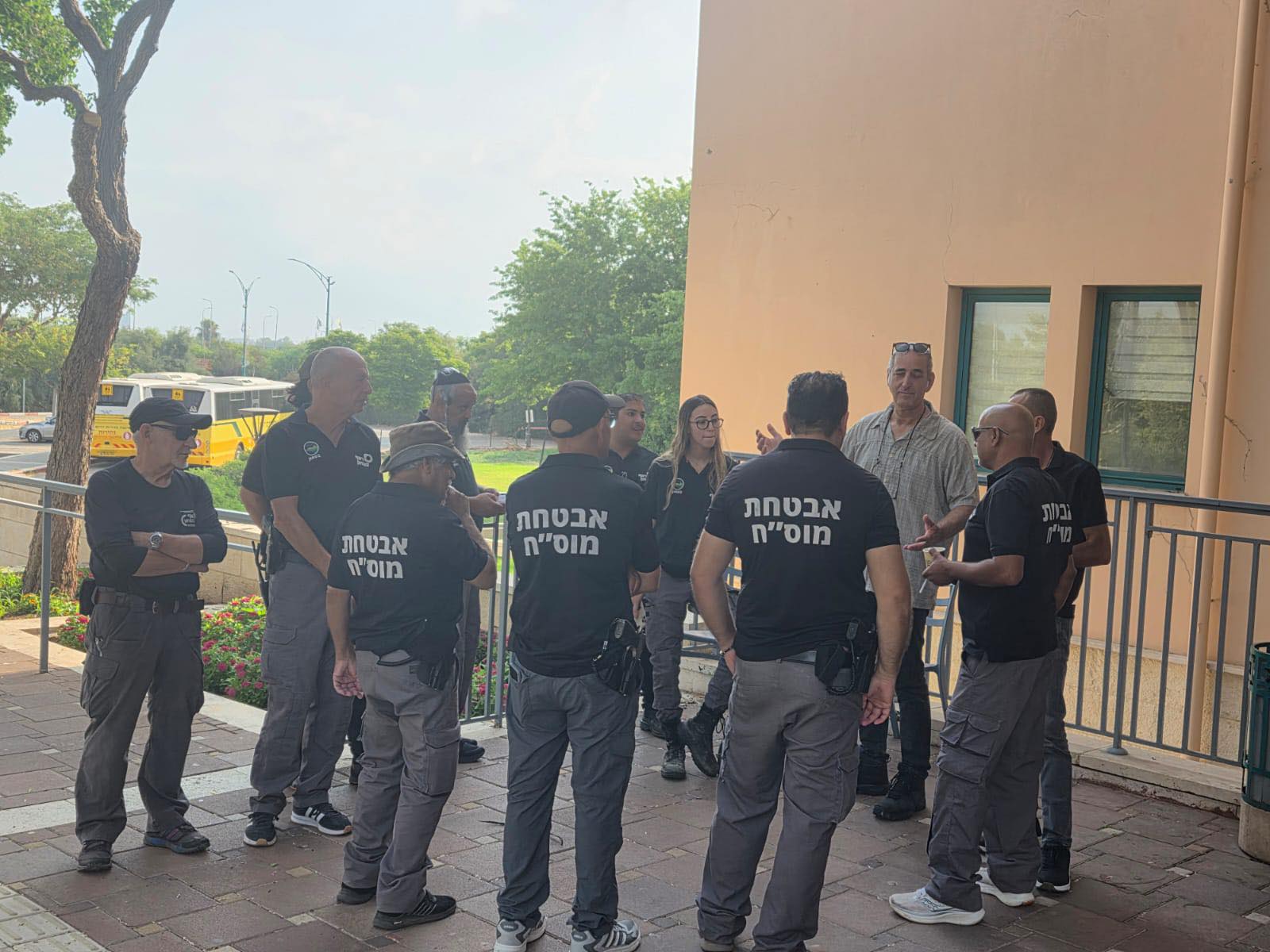 מאבטחי ומאבטחת מוסדות החינוך בדרום השרון