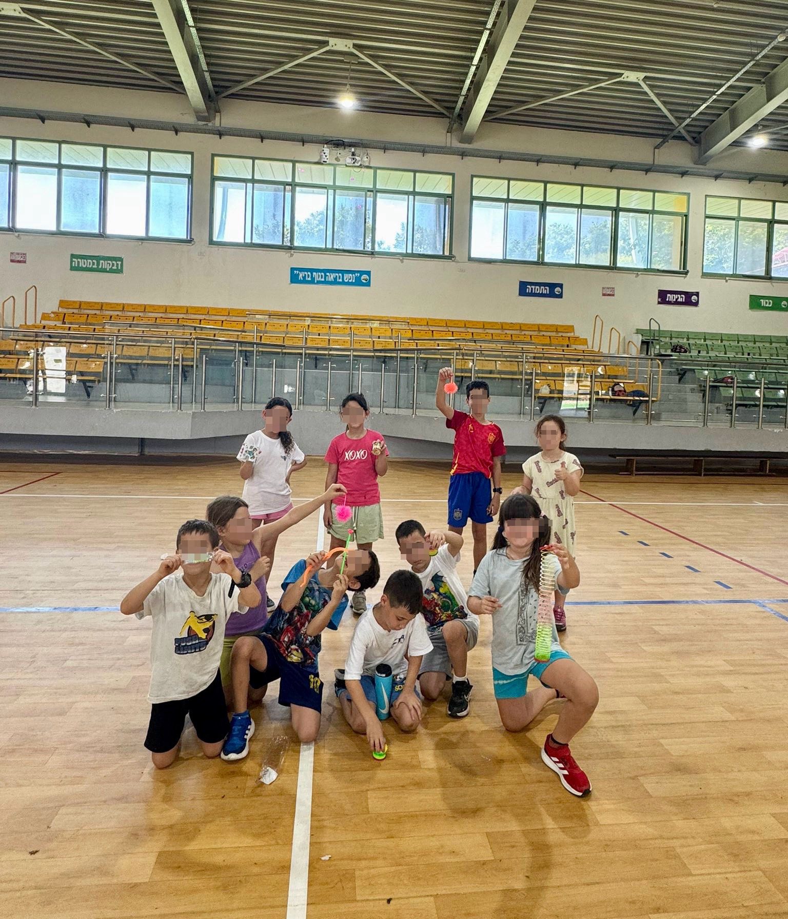 תמונות מפעילויות לילדי המילואימניקים