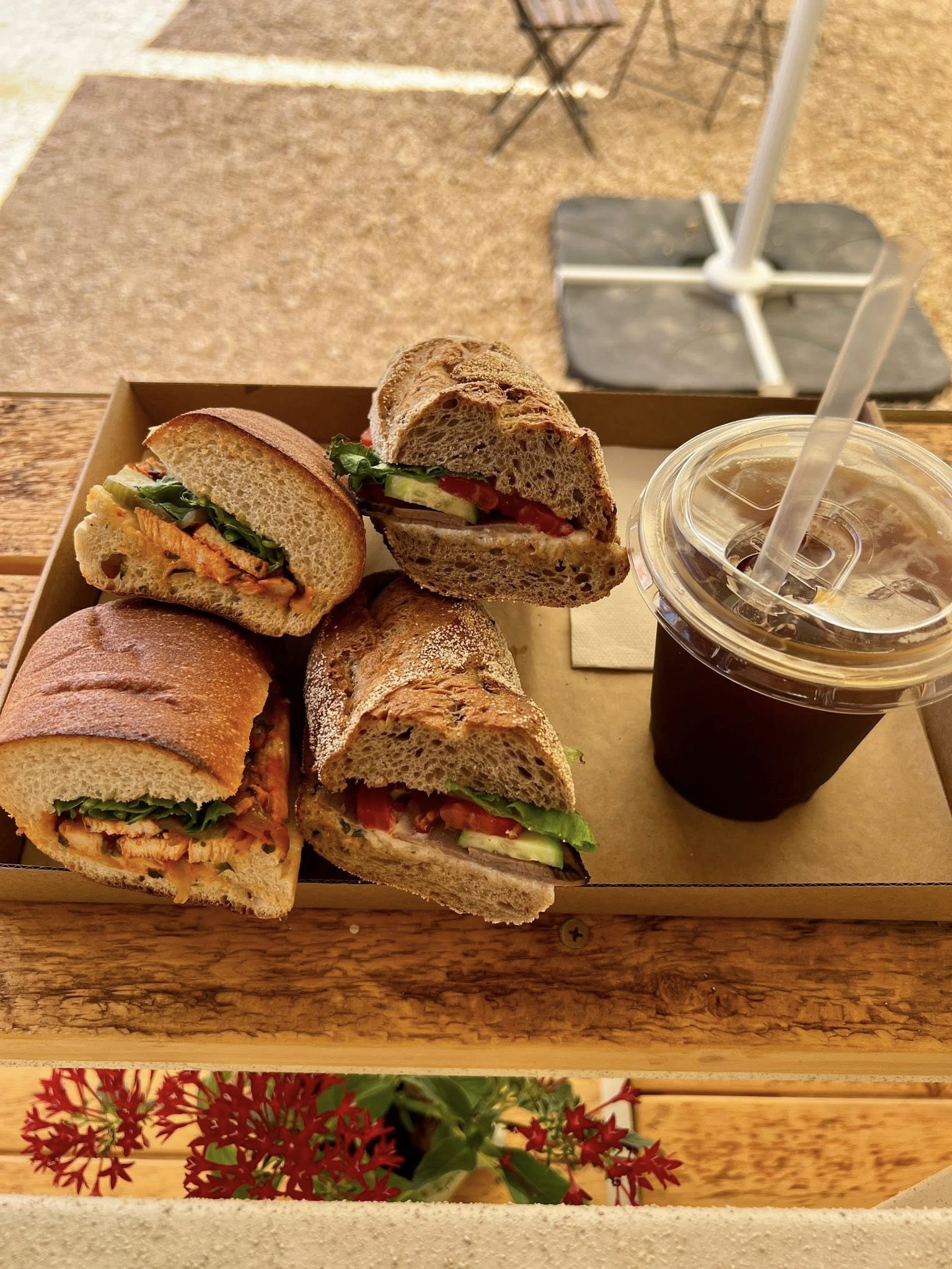 נעים להכיר, אסתריקה 