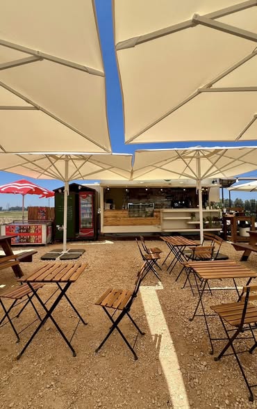 נעים להכיר, אסתריקה 