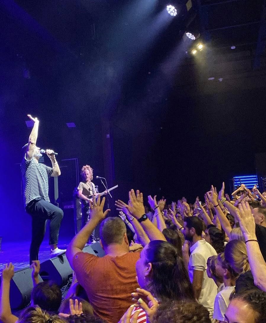 תמונות מהופעה של התקווה 6 בדרום השרון