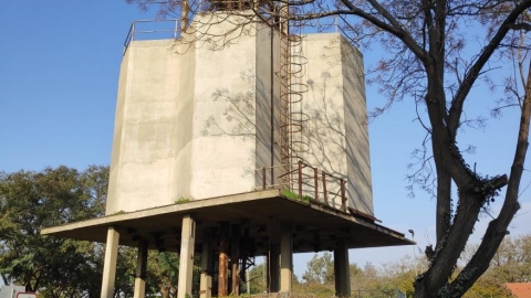 מגדל המים בעדנים.jpg